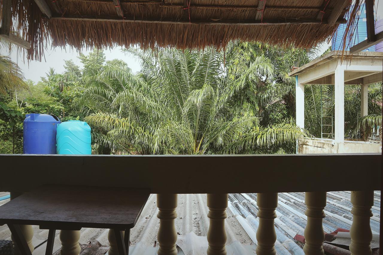 Marina Hut Guest House Ko Lanta Kültér fotó