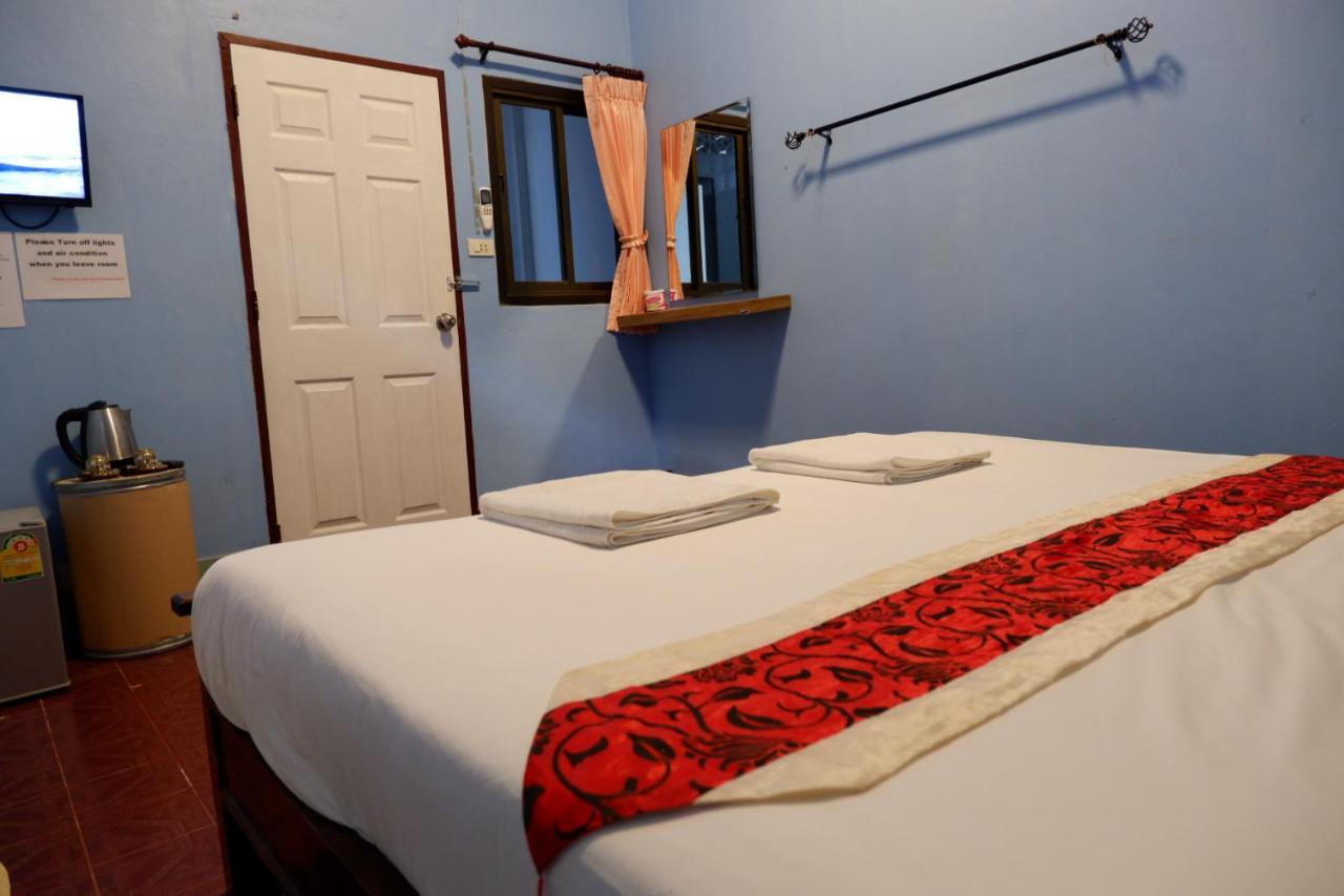 Marina Hut Guest House Ko Lanta Kültér fotó